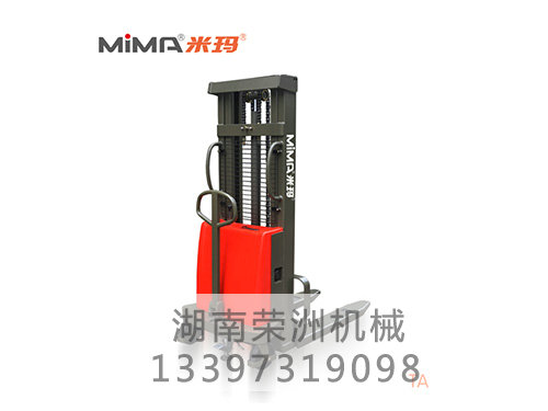 06半電動托盤堆垛車TA 06半電動托盤堆垛車TA